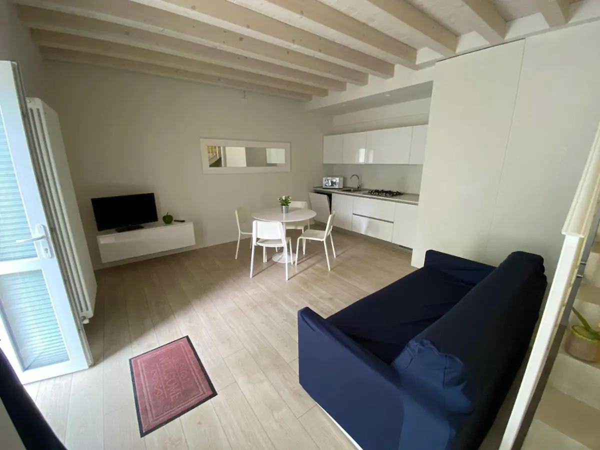 Welcome Traveller Lea Apartments Garda  Garda (Verona)